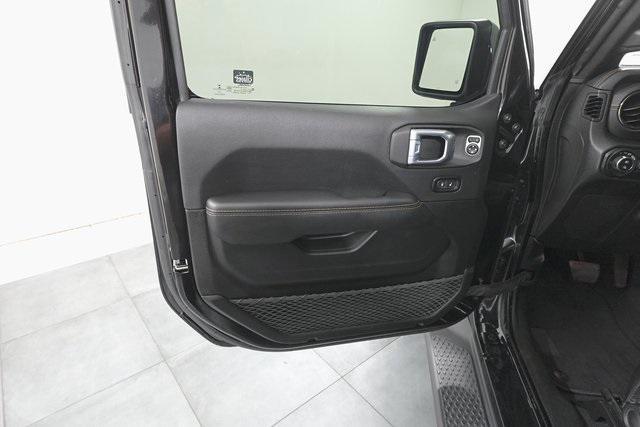 used 2022 Jeep Gladiator car, priced at $38,495