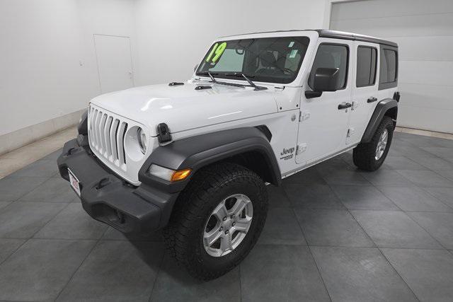 used 2019 Jeep Wrangler Unlimited car, priced at $25,995