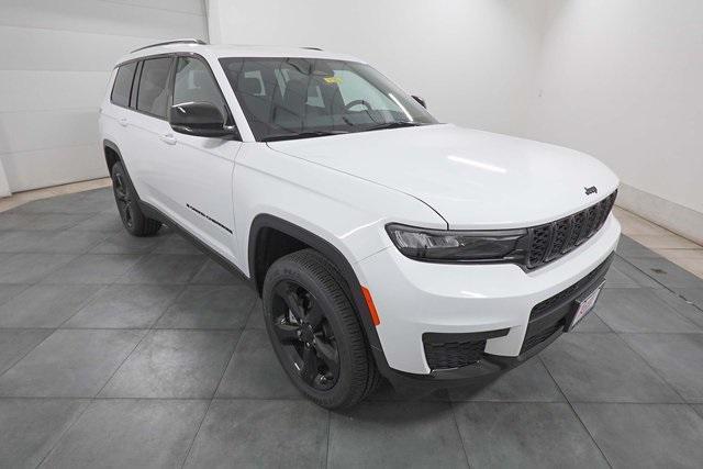 new 2025 Jeep Grand Cherokee L car, priced at $45,562