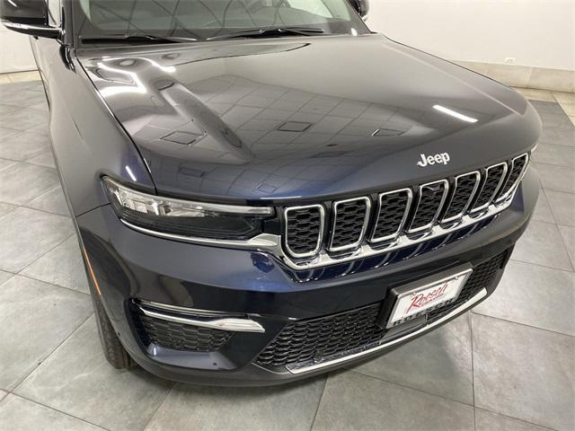 new 2024 Jeep Grand Cherokee car, priced at $52,678