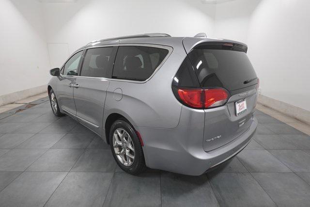 used 2018 Chrysler Pacifica car, priced at $18,494