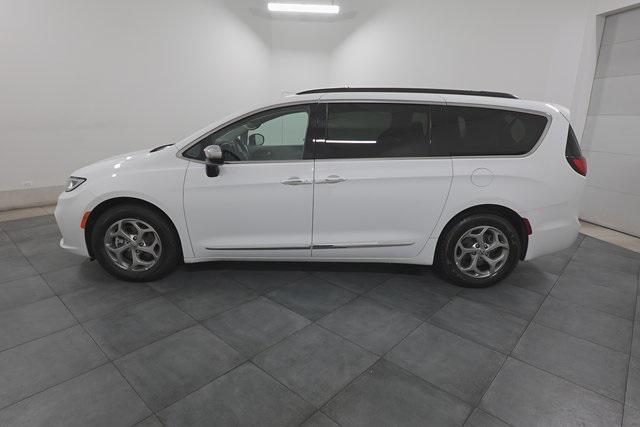 used 2023 Chrysler Pacifica car, priced at $28,995