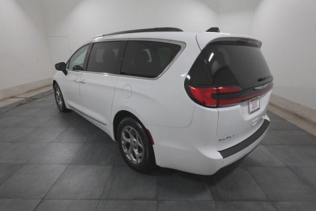 used 2023 Chrysler Pacifica car, priced at $28,995