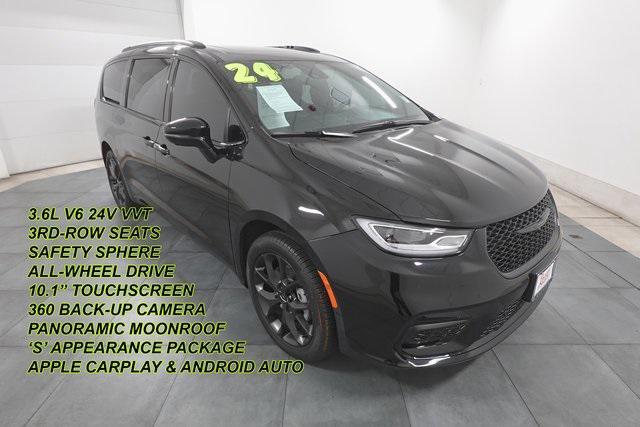 used 2024 Chrysler Pacifica car, priced at $43,865