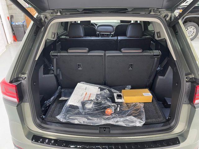 new 2025 Volkswagen Atlas car, priced at $48,649