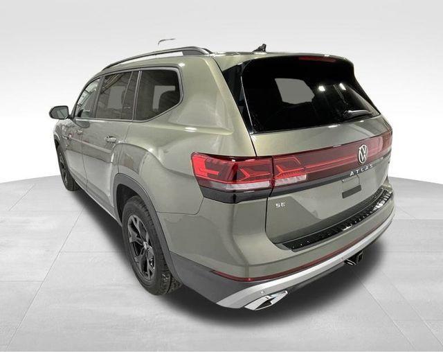 new 2025 Volkswagen Atlas car, priced at $48,649