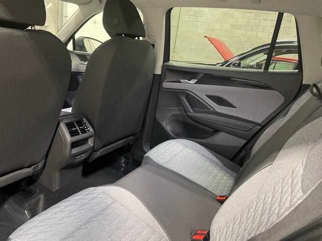 new 2025 Volkswagen Tiguan car, priced at $32,357