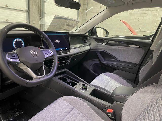 new 2025 Volkswagen Tiguan car, priced at $32,357