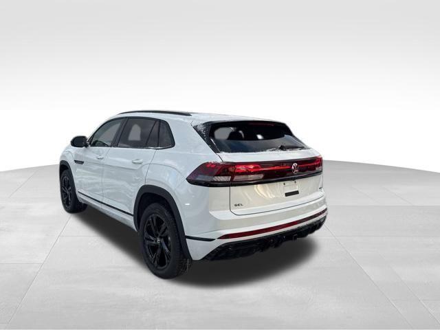 new 2025 Volkswagen Atlas Cross Sport car, priced at $51,001