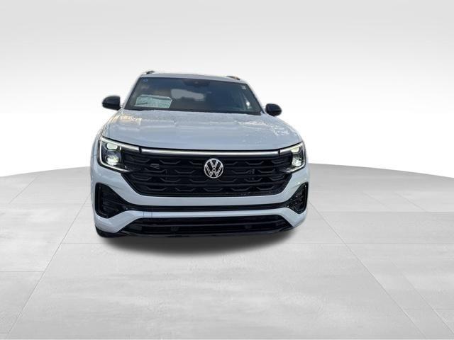 new 2025 Volkswagen Atlas Cross Sport car, priced at $51,001