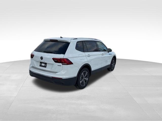 new 2024 Volkswagen Tiguan car, priced at $35,226