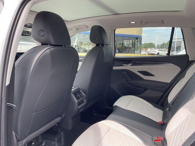 new 2025 Volkswagen Tiguan car, priced at $35,871