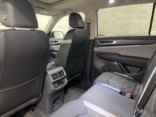 new 2026 Volkswagen Atlas car, priced at $50,681