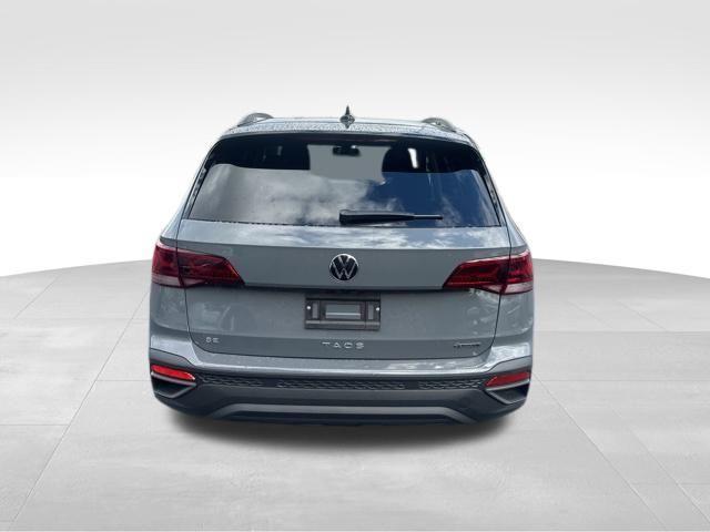 new 2024 Volkswagen Taos car, priced at $33,863