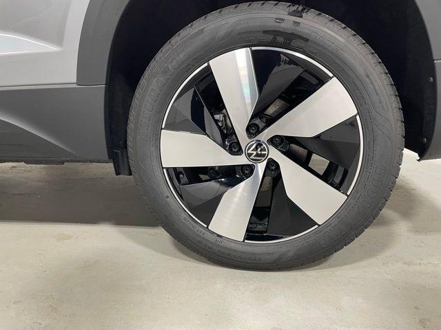 new 2025 Volkswagen Taos car, priced at $28,211