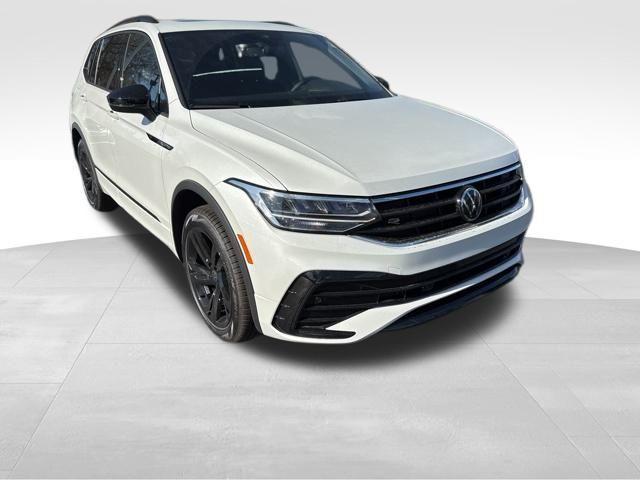 new 2024 Volkswagen Tiguan car, priced at $38,006