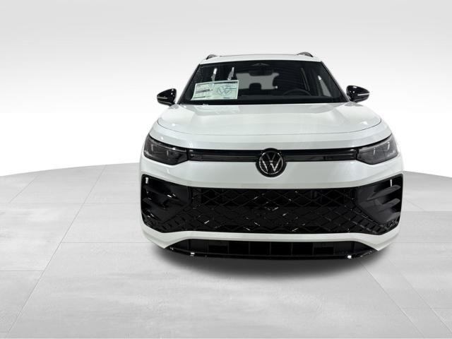 new 2026 Volkswagen Tiguan car, priced at $41,292