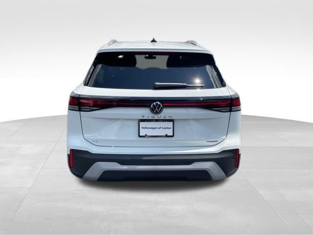 new 2025 Volkswagen Tiguan car, priced at $35,311
