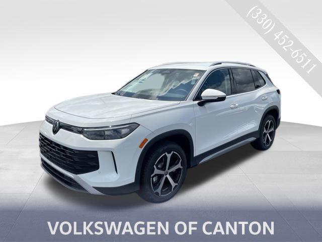 new 2025 Volkswagen Tiguan car, priced at $35,311