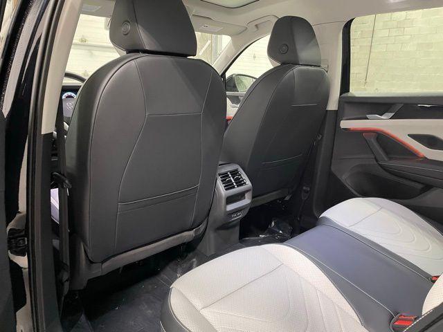 new 2025 Volkswagen Tiguan car, priced at $35,871