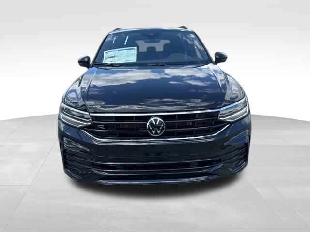 new 2024 Volkswagen Tiguan car, priced at $37,186