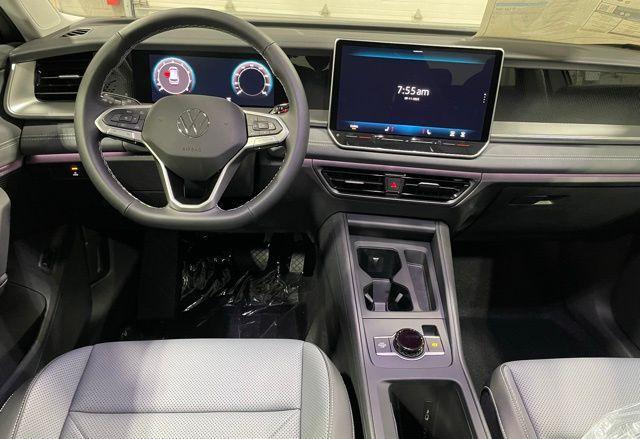 new 2025 Volkswagen Tiguan car, priced at $35,121