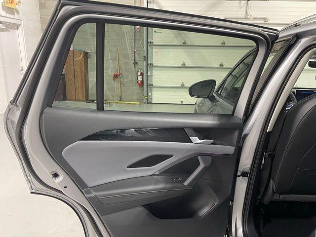 new 2025 Volkswagen Tiguan car, priced at $35,121