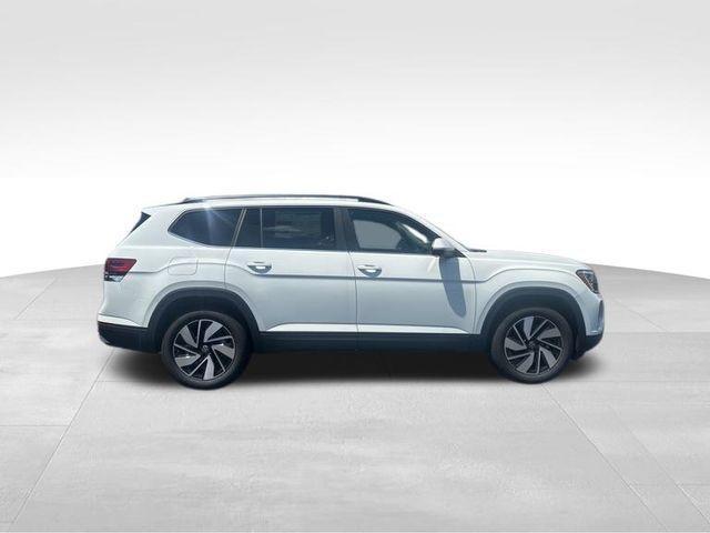 new 2024 Volkswagen Atlas car, priced at $46,357