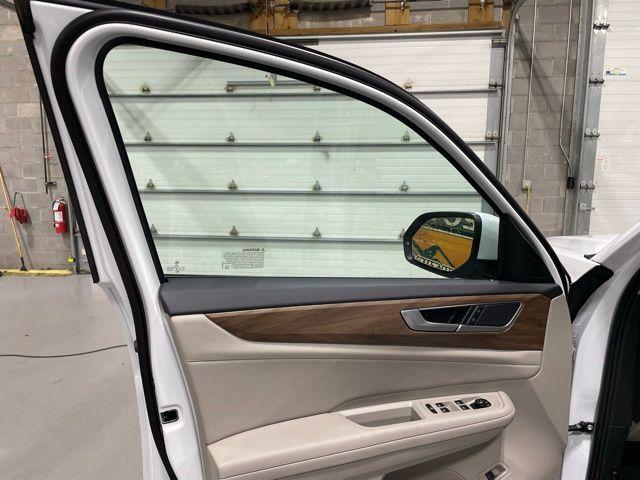 new 2026 Volkswagen Atlas car, priced at $49,450