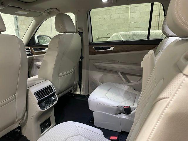 new 2026 Volkswagen Atlas car, priced at $49,450