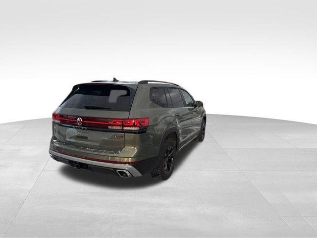 new 2025 Volkswagen Atlas car, priced at $47,951