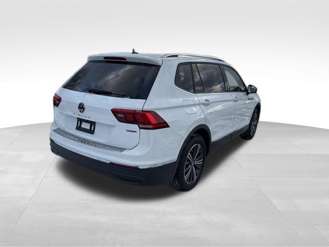 new 2024 Volkswagen Tiguan car, priced at $35,226