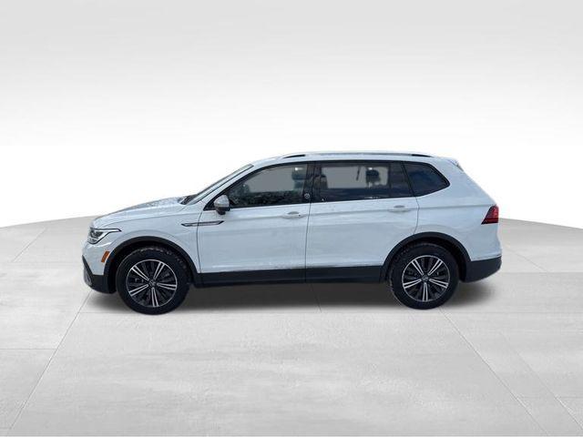 new 2024 Volkswagen Tiguan car, priced at $35,226