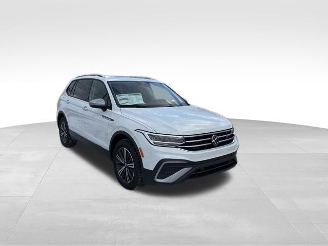 new 2024 Volkswagen Tiguan car, priced at $35,226