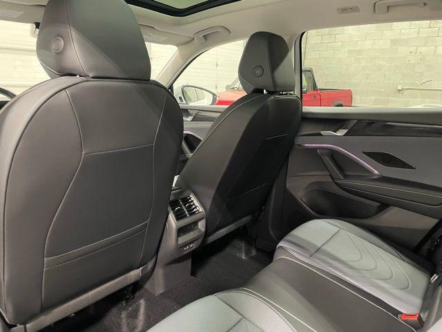 new 2025 Volkswagen Tiguan car, priced at $36,351