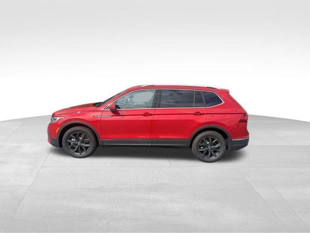 new 2024 Volkswagen Tiguan car, priced at $36,031