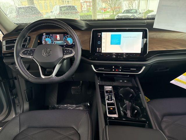new 2025 Volkswagen Atlas car, priced at $47,987