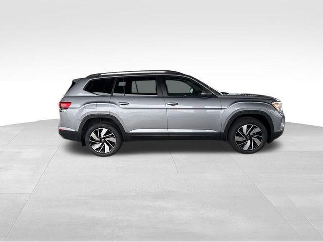 new 2025 Volkswagen Atlas car, priced at $47,987