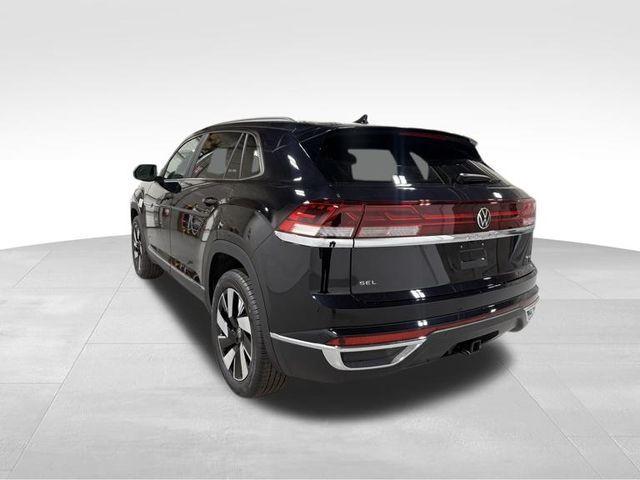 new 2026 Volkswagen Atlas Cross Sport car, priced at $50,471