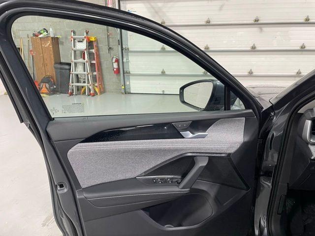 new 2026 Volkswagen Tiguan car, priced at $33,881