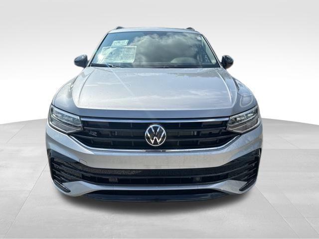 new 2024 Volkswagen Tiguan car, priced at $35,799