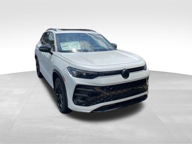 new 2025 Volkswagen Tiguan car, priced at $39,504