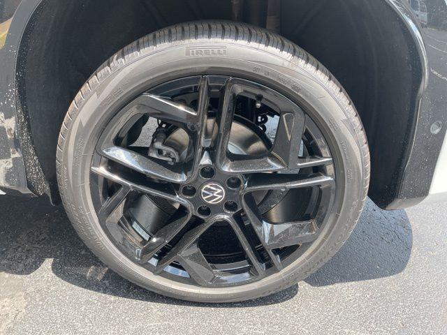 new 2025 Volkswagen Tiguan car, priced at $39,504