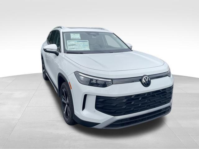 new 2025 Volkswagen Tiguan car, priced at $37,199
