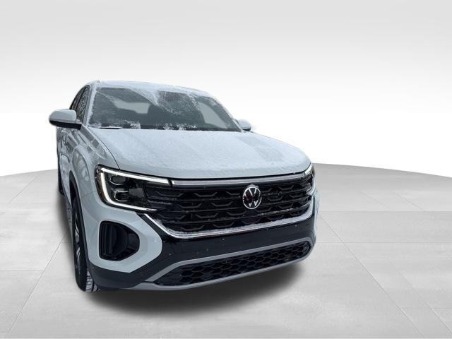 new 2024 Volkswagen Atlas Cross Sport car, priced at $40,011