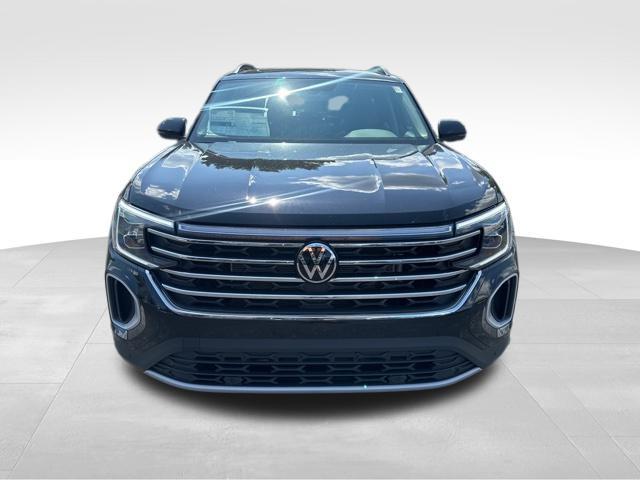 new 2024 Volkswagen Atlas car, priced at $46,952