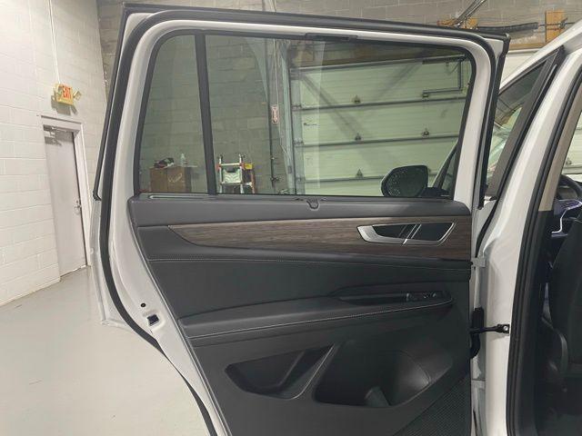 new 2026 Volkswagen Atlas car, priced at $51,693