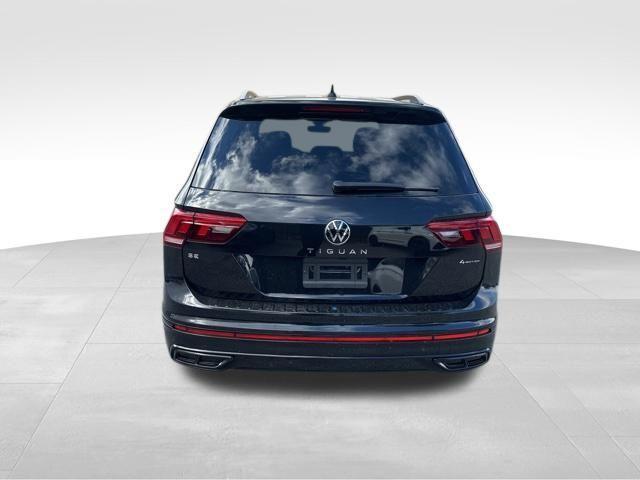 new 2024 Volkswagen Tiguan car, priced at $37,674