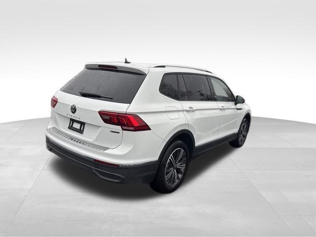 new 2024 Volkswagen Tiguan car, priced at $34,026