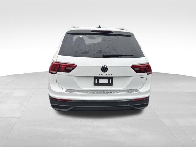 new 2024 Volkswagen Tiguan car, priced at $34,026